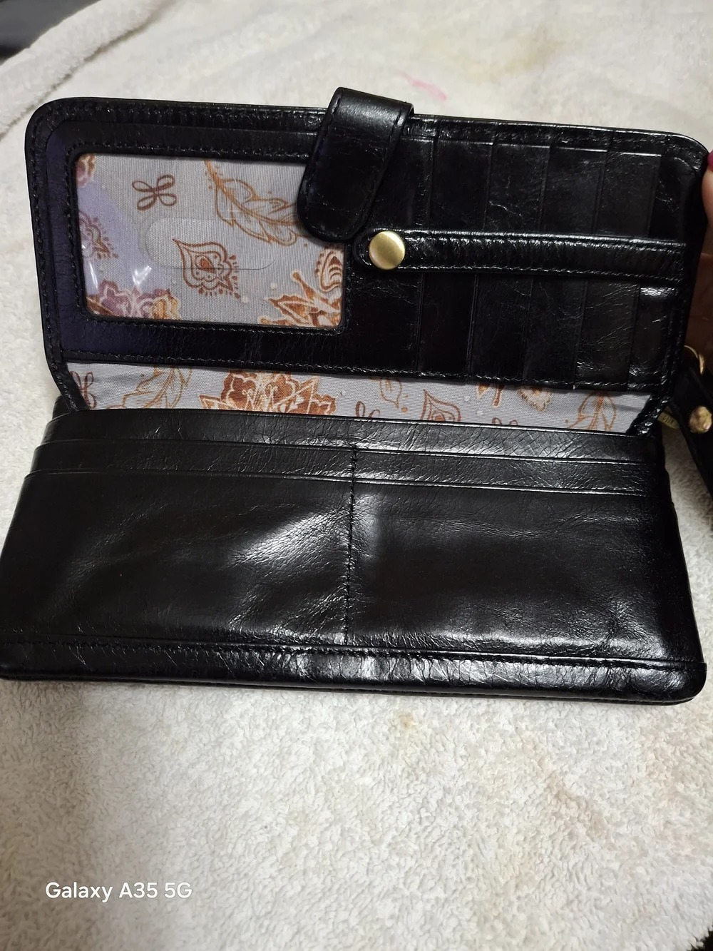 HOBO INT Black Leather Wristlet Clutch - Versatile Women’s Bag